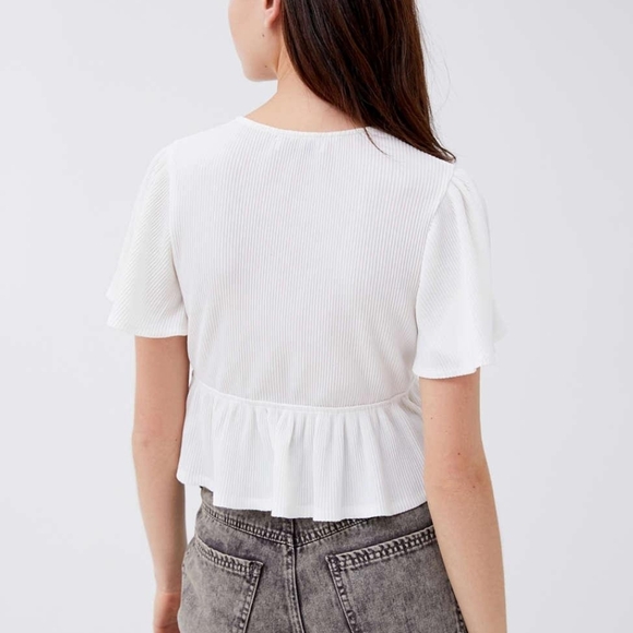 Urban Outfitters Rori Pleated Top - Picture 2 of 3